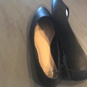 Ladies black flats